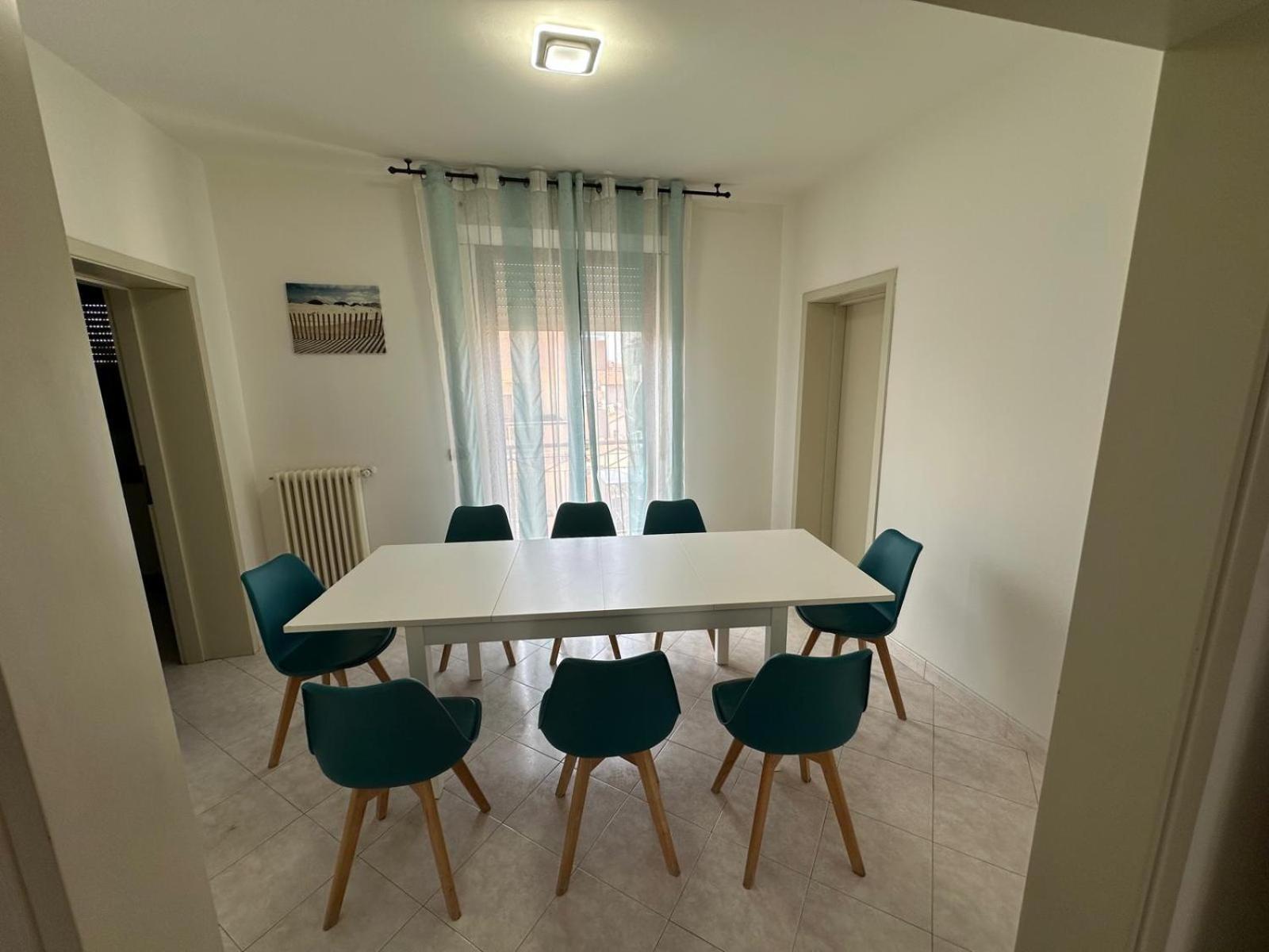 Beach House Holiday Apartments Rimini Exteriör bild
